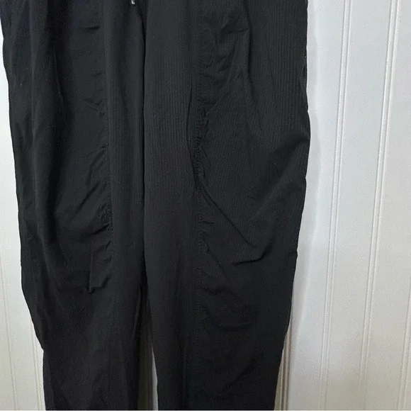 Lululemon Women's Dance Studio Mid-Rise Jogger Full‎ Length Black Size 6 - Picture 7 of 16